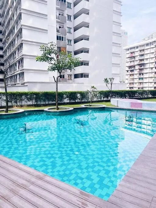 Daire Promo Connected Train 2 Bedroom Kuala Lumpur Malezya