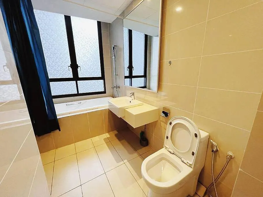 Promo Connected Train 2 Bedroom Kuala Lumpur Ma­lay­sia